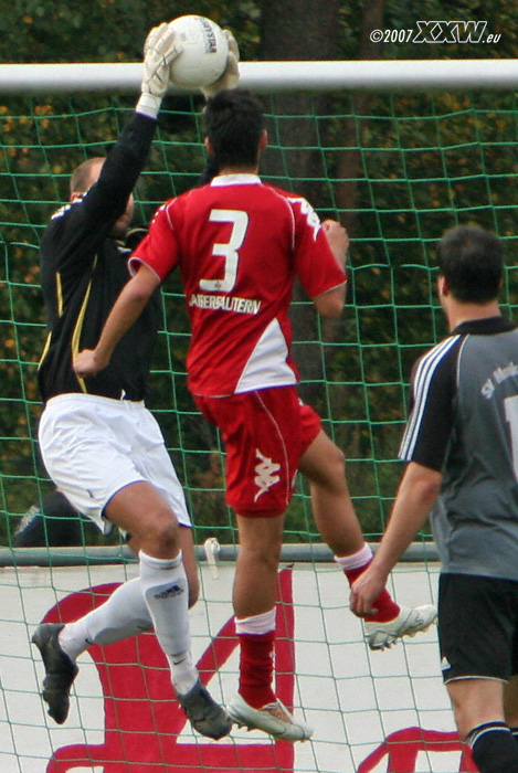 hat der torwart sicher