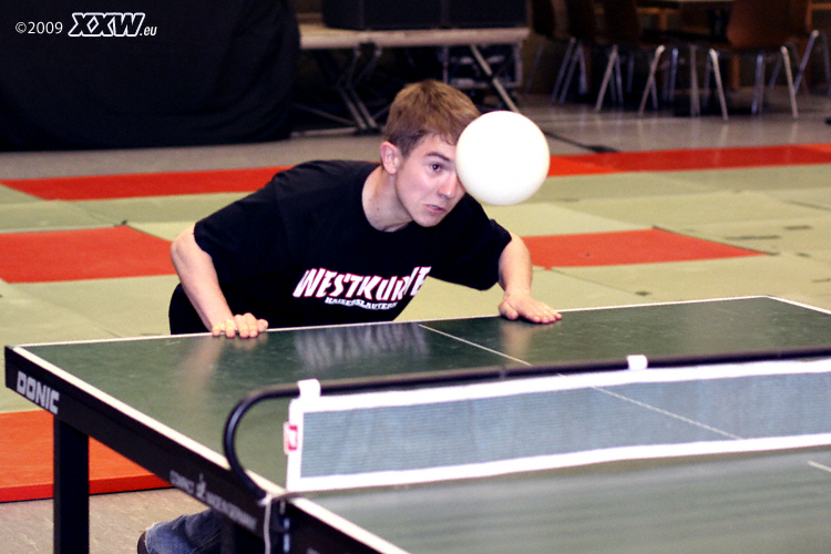 tischfußballtennis