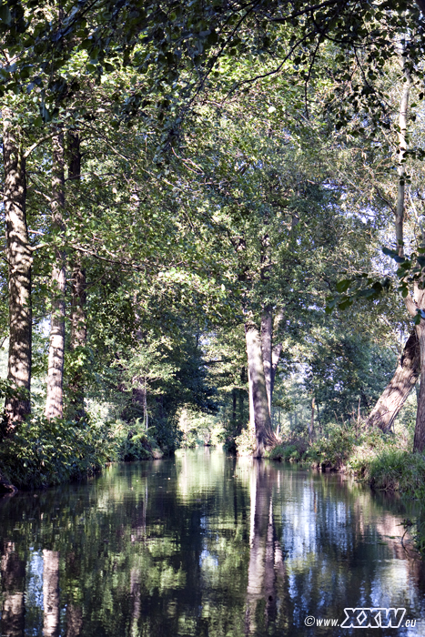 mit dem paddelboot unterwegs