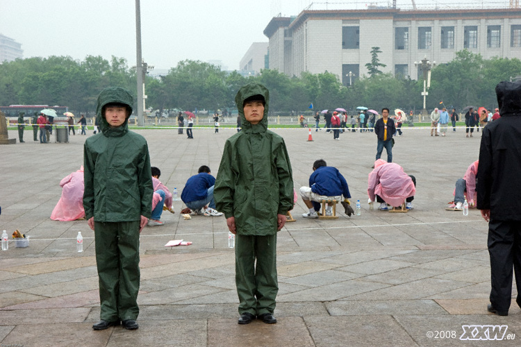 polizei auf dem tian anmen platz