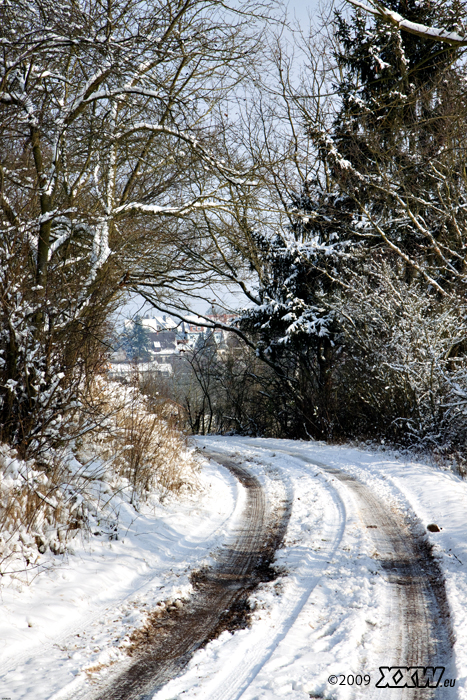 verschneiter weg